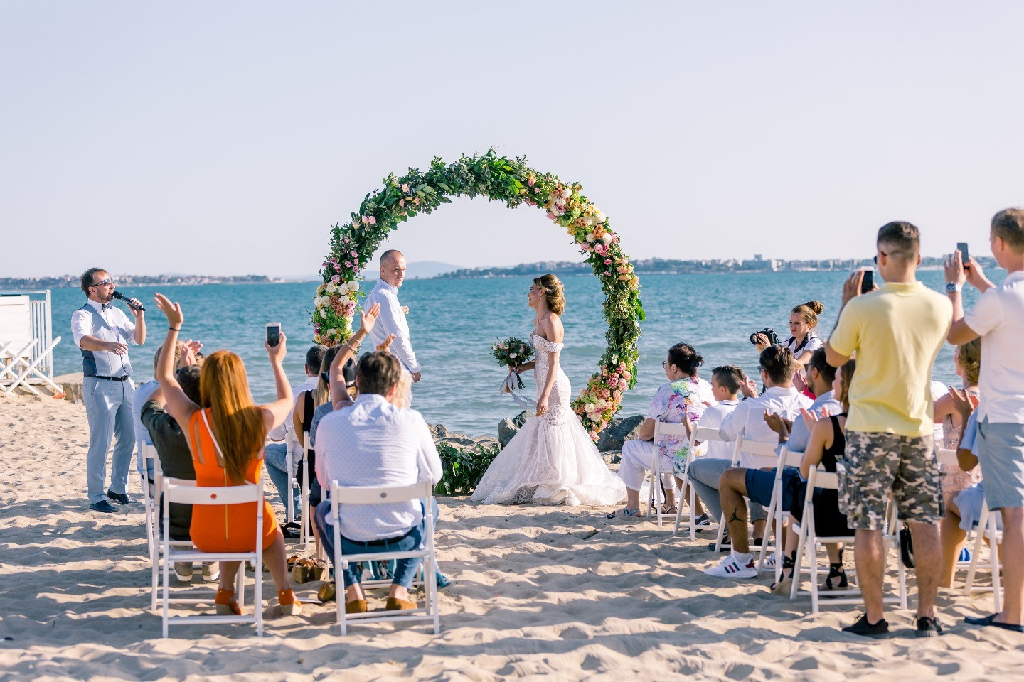 beach wedding